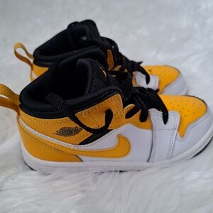 Jordan Shoes Children University Sneaker Yellow Lace Up Comfort 640735-170